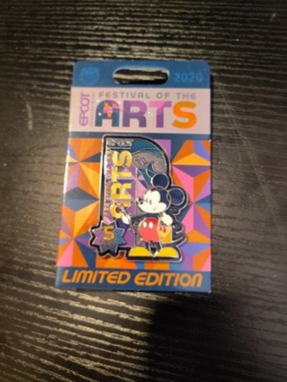 Disney Epcot Festival of Arts 5th Anniversary Mickey Pin-Limited Edition